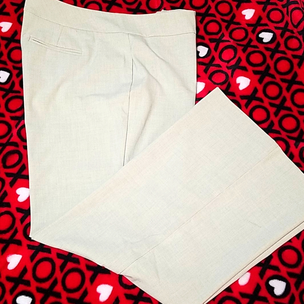 New York & Company Womenswear |Women's Casual Pants